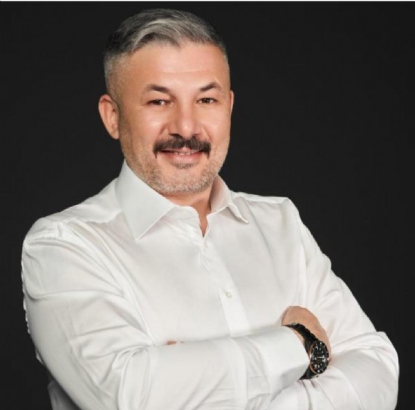 AK Parti'de temayül yoklaması: Ağrı'da Medeni Kahraman ön plana çıkıyor